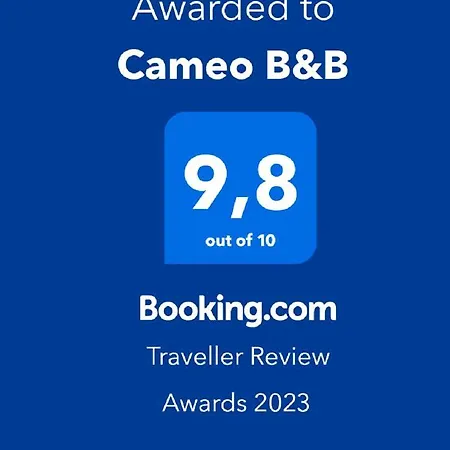 Cameo 4*