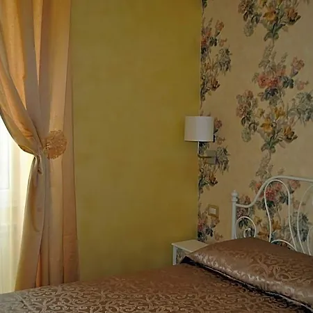 Cameo فندق مبيت وإفطار