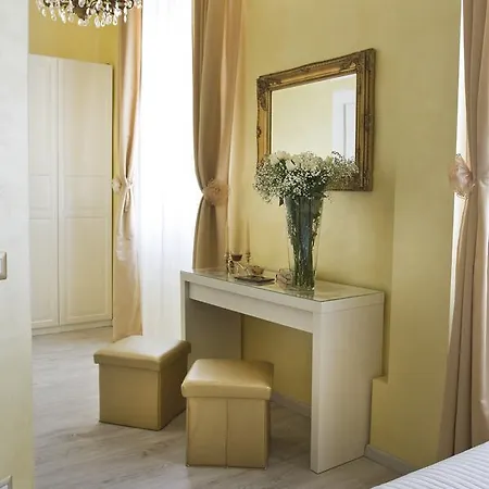 فندق مبيت وإفطار Cameo 4*